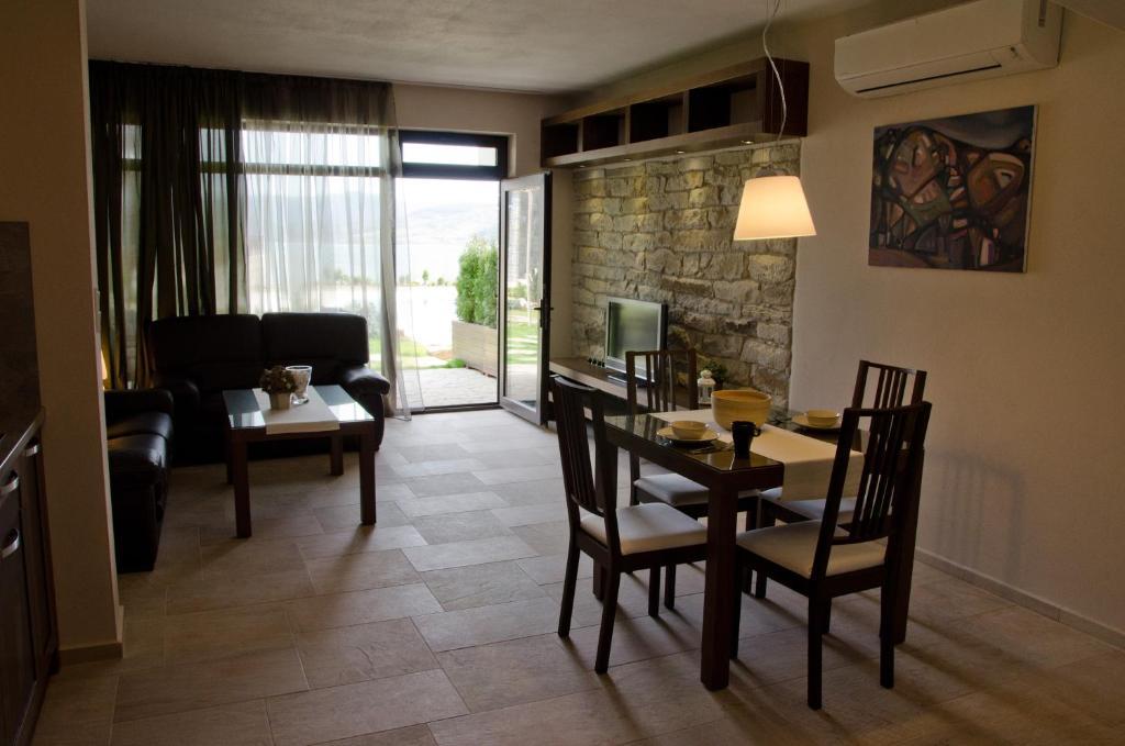 Rocca Resort Glavatartsi Ngoại thất bức ảnh